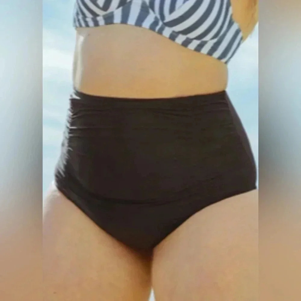 shapermint essentials high waisted bikini bottom 3x NWT. B9